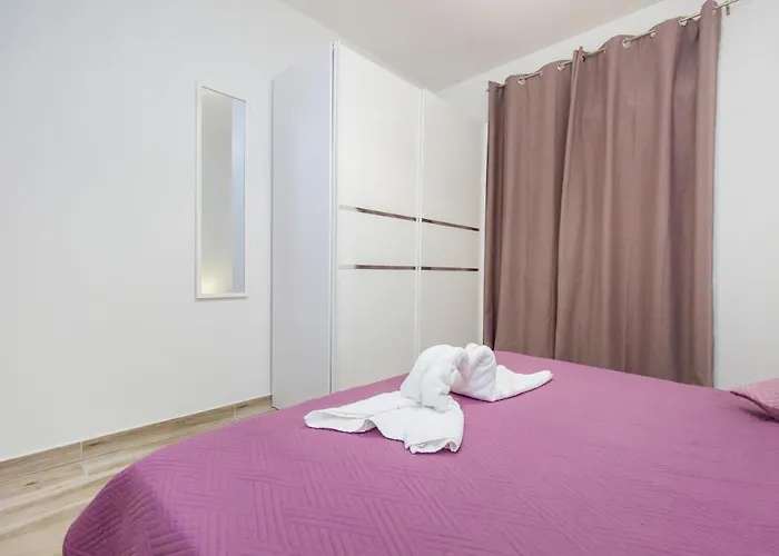 Malis בית הארחה